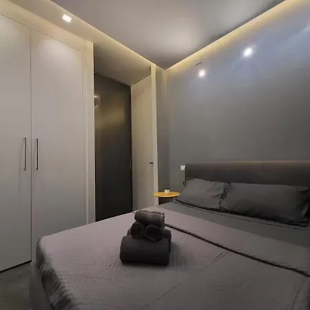 Graziosa - Charming Downtown Flat - Perfect For Couples Apartamento *