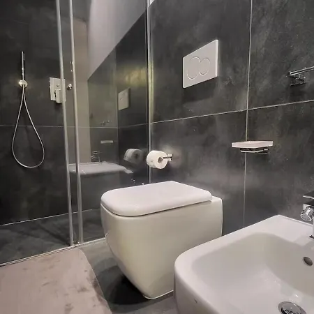 Graziosa - Charming Downtown Flat - Perfect For Couples Apartamento *