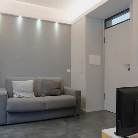Graziosa - Charming Downtown Flat - Perfect For Couples Apartamento *